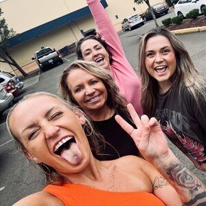 Meet your Posher, Teresa